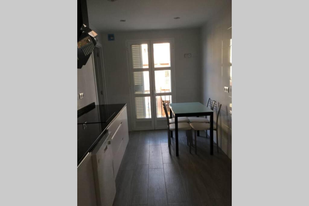 Ferienwohnung Duplex Muy Cerca De La Playa Y Del Centro Tarifa Exterior foto
